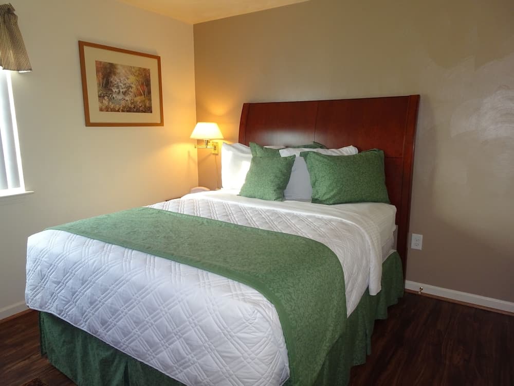Affordable Corporate Suites - Florist Road interior in Roanoke, VA — gallery photo 2