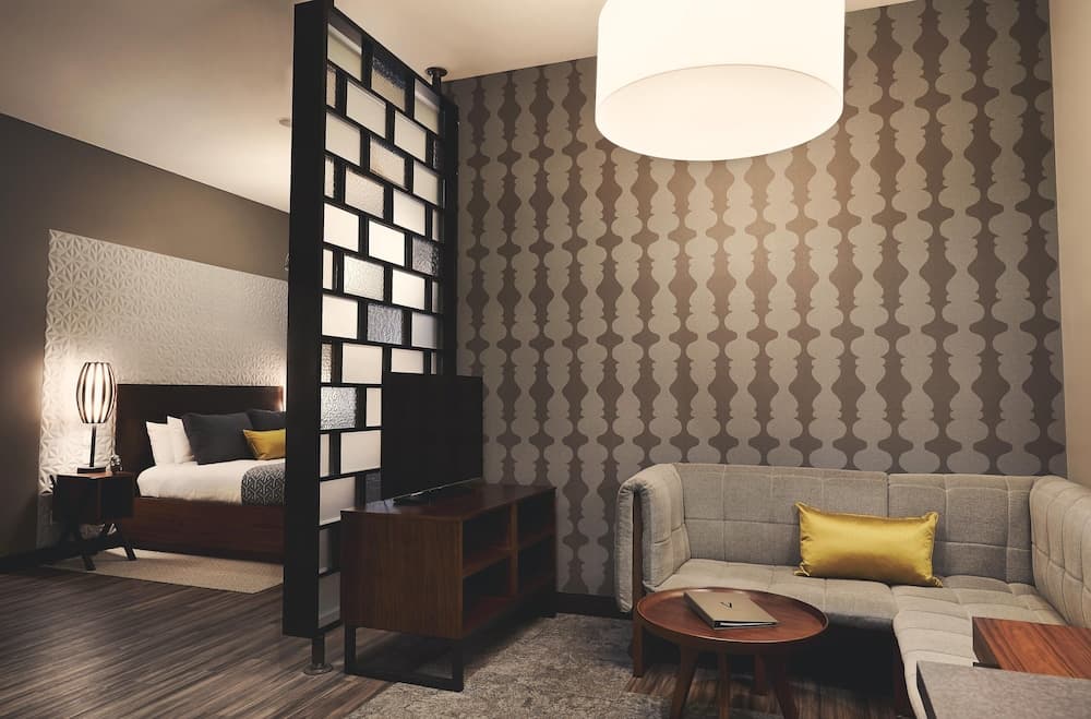Hotel Vandivort gallery photo in Springfield, MO — image 47
