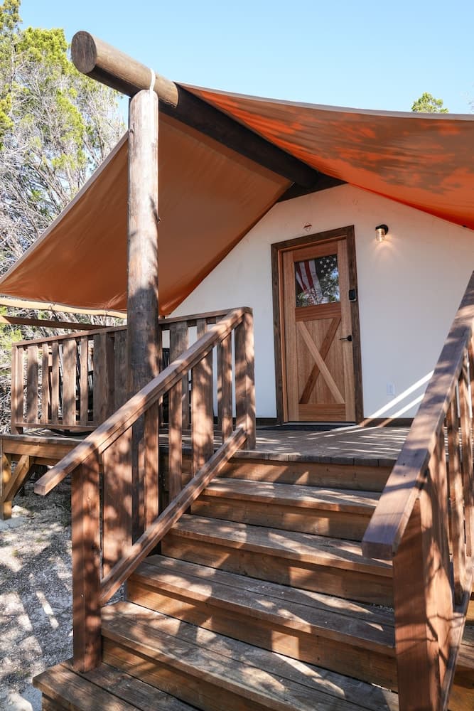 Lucky Arrow Retreat - Dripping Springs gallery photo in Dripping Springs, TX — image 43