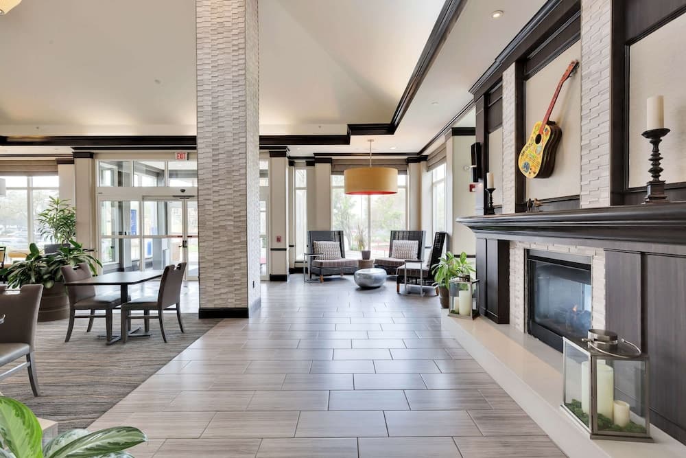 Hilton Garden Inn Austin NW - Arboretum interior in Austin, TX — gallery photo 2