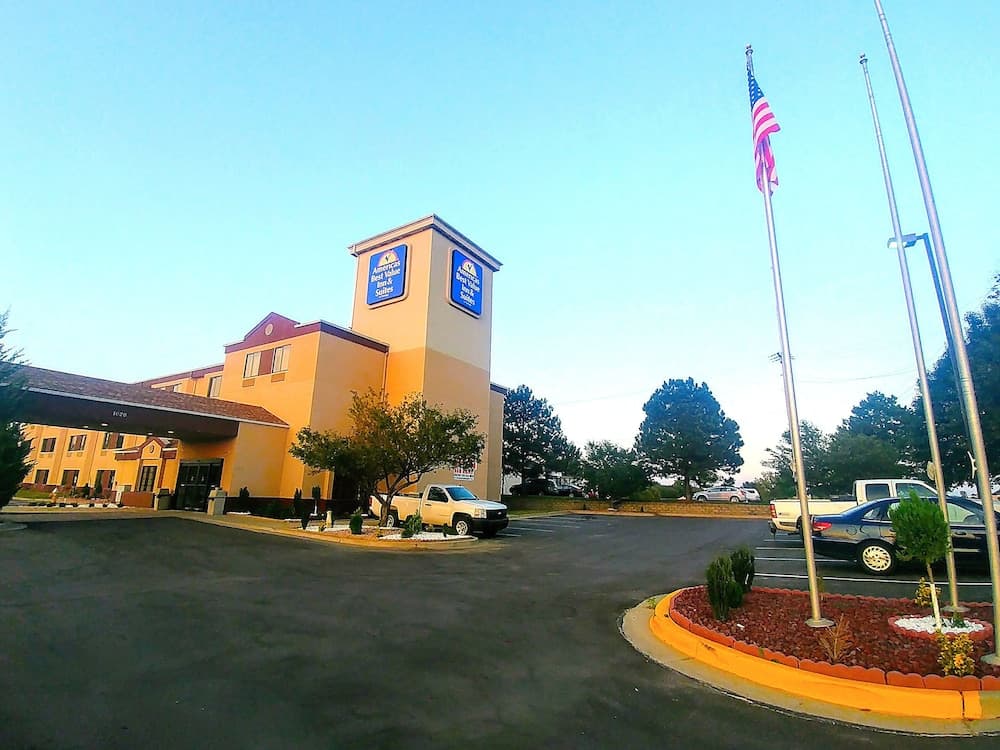 Quality Inn Lees Summit - Kansas City gallery photo in Lee's Summit, MO — image 38
