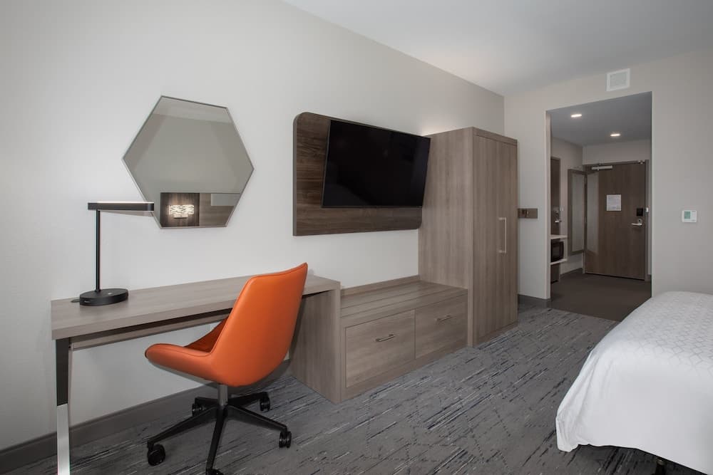 Holiday Inn Express and Suites Burley by IHG property views in Heyburn, ID — gallery photo 3