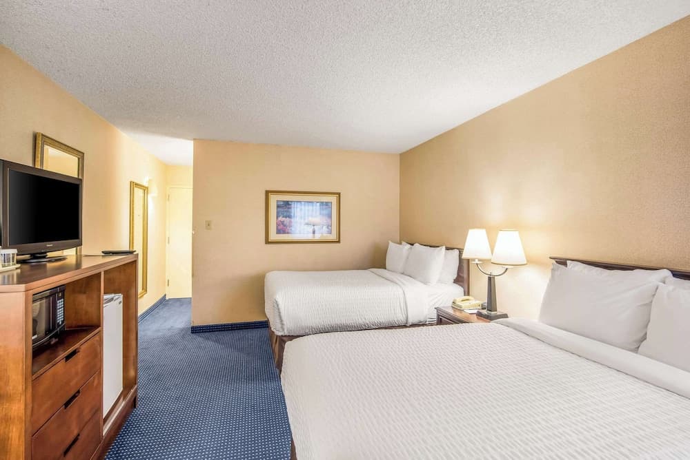 Clarion Inn Grand Junction gallery photo in Grand Junction, CO — image 46
