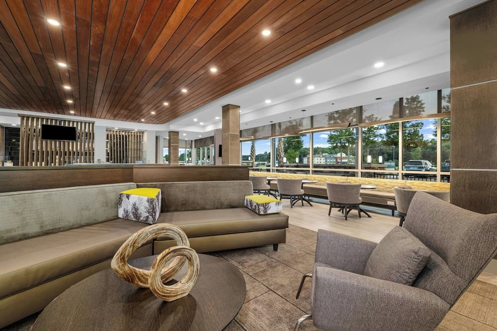 Springhill Suites By Marriott Camden property views in Camden, SC — gallery photo 3