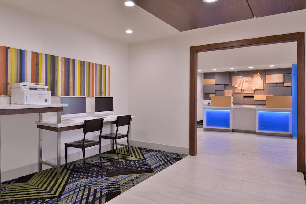 Holiday Inn Express Hotel & Suites Mesquite by IHG gallery photo in Mesquite, TX — image 35