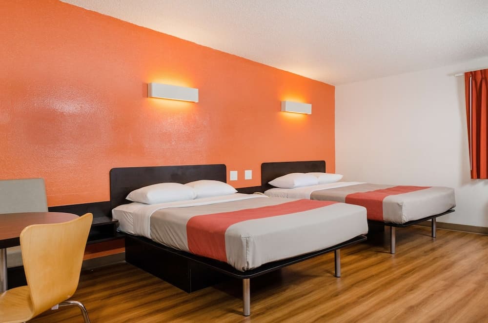 Ramada by Wyndham Merced gallery photo in Merced, CA — image 8