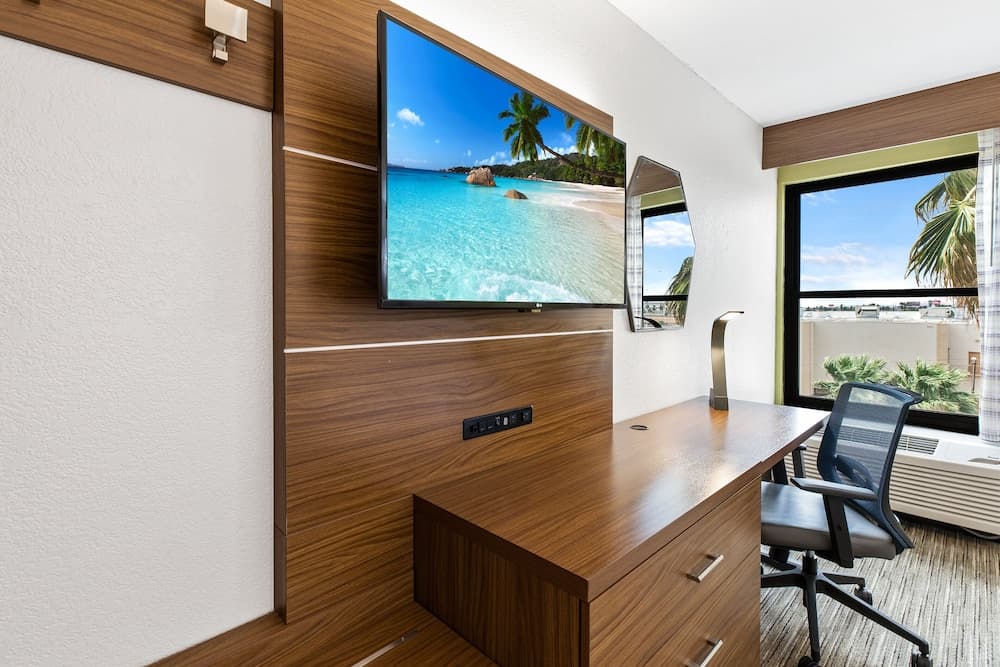 Holiday Inn Express Harlingen by IHG gallery photo in Harlingen, TX — image 53