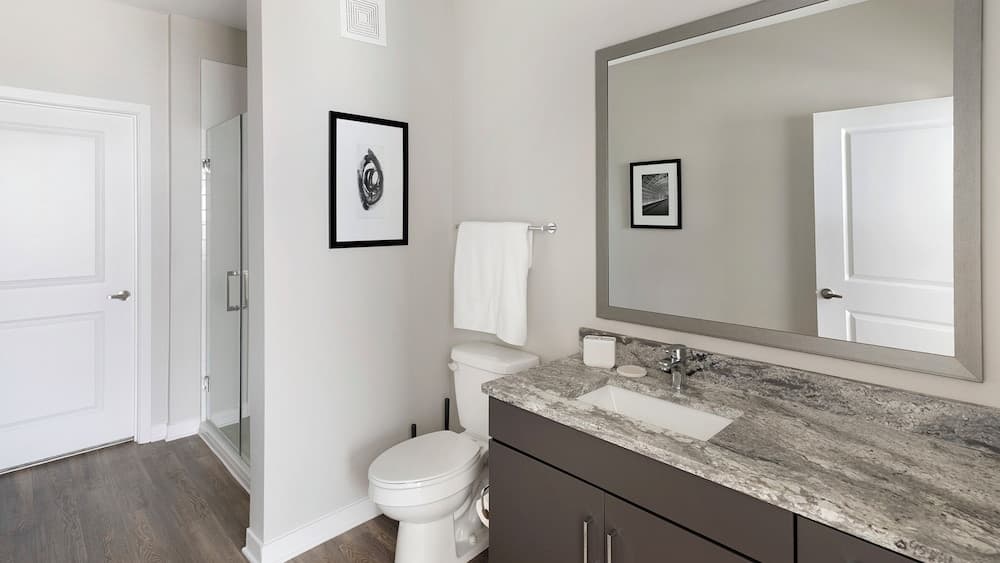 Landing Dry Creek Apartments property views in Huntsville, AL — gallery photo 3