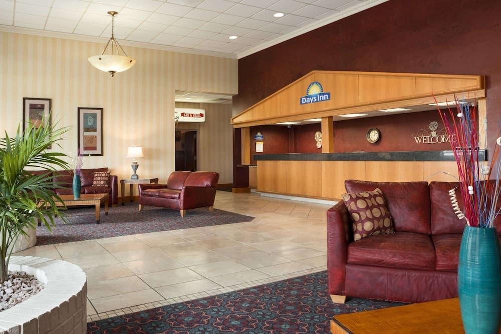 Days Inn by Wyndham Rock Falls property views in Rock Falls, IL — gallery photo 3