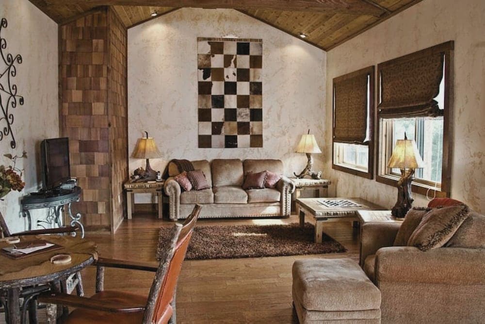 Stonewater Cove property views in Shell Knob, MO — gallery photo 3