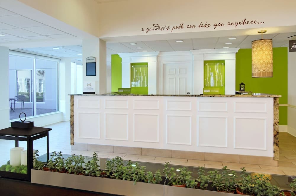 Hilton Garden Inn Columbus Airport interior in Columbus, OH — gallery photo 2