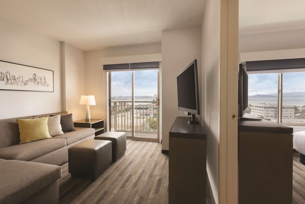 Hyatt House Emeryville gallery photo in Emeryville, CA — image 10