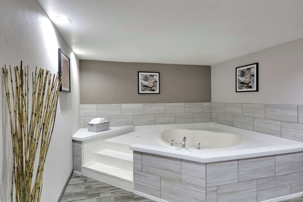 Modesto Hotel gallery photo in Modesto, CA — image 22