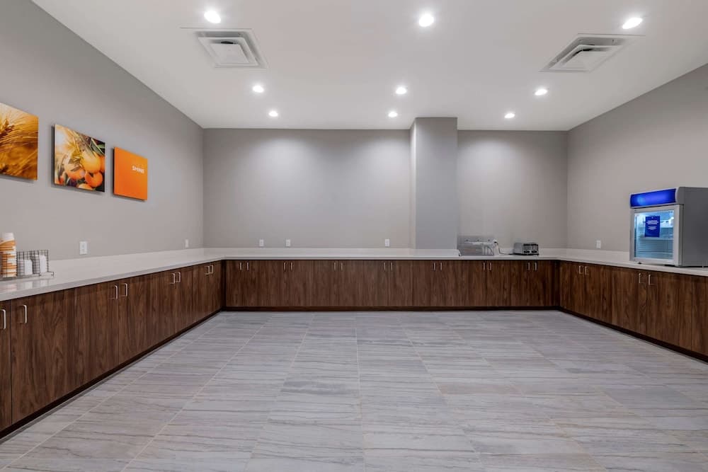 Comfort Suites Gainesville near University gallery photo in Gainesville, FL — image 4