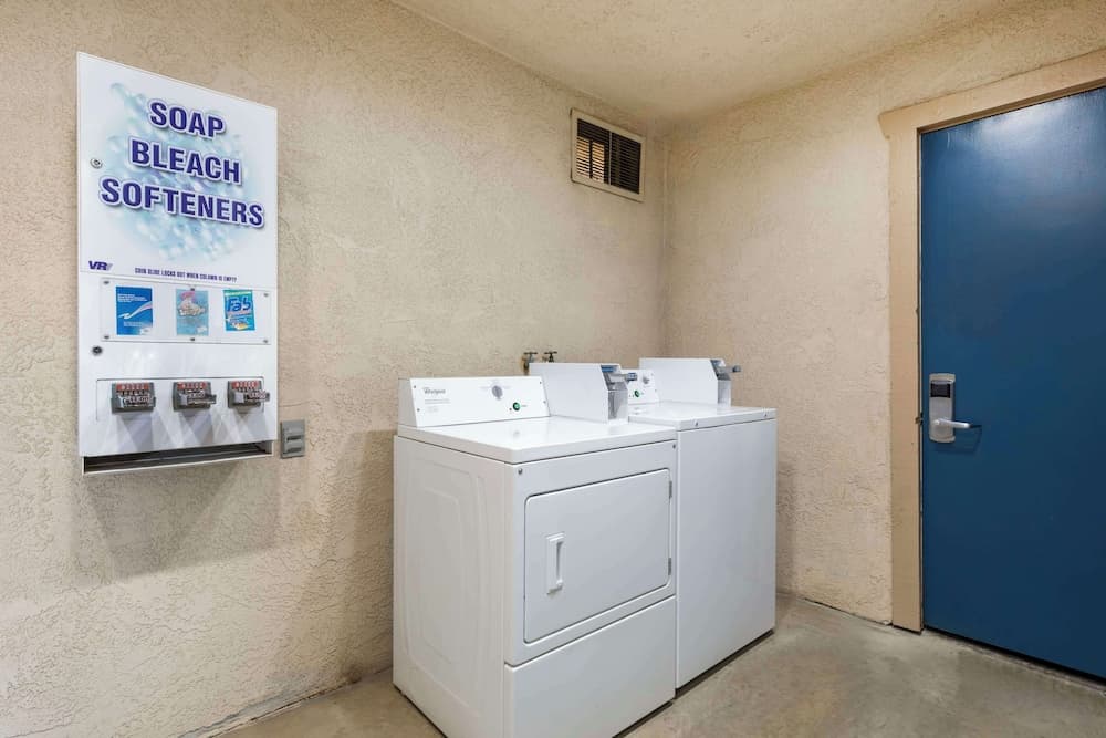 Best Western Hanford Inn gallery photo in Hanford, CA — image 15