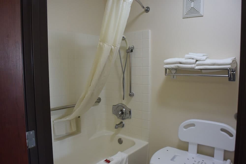 Travelodge Suites by Wyndham Newberg gallery photo in Newberg, OR — image 6