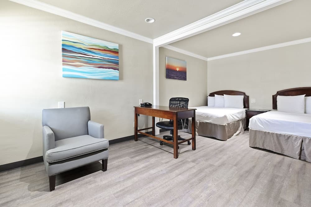 Le Blanc Inn & Suites gallery photo in El Monte, CA — image 15