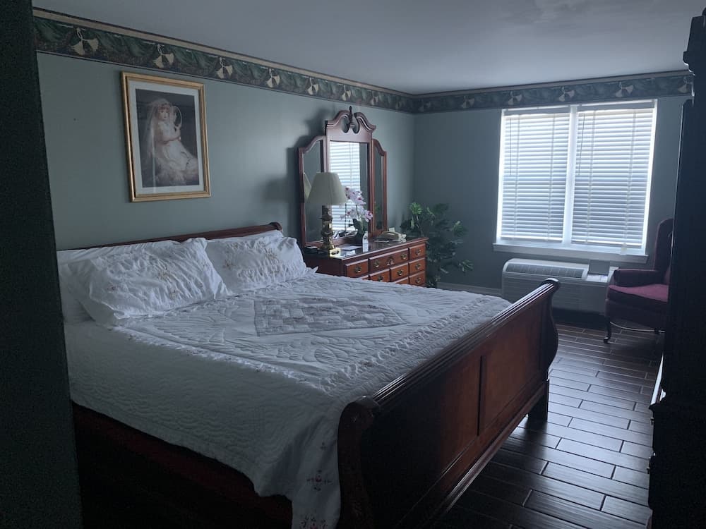 French Quarter Inn property views in Maysville, KY — gallery photo 3