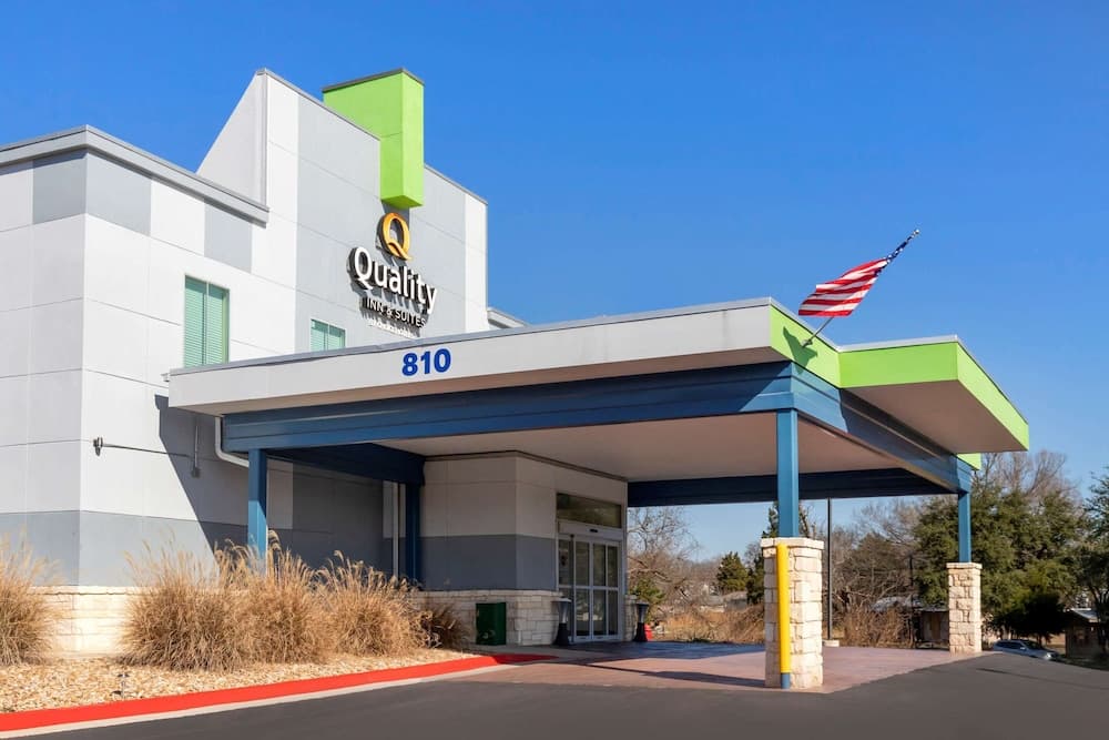 Quality Inn & Suites Elgin featured exterior or lobby in Elgin, TX — similar hotel