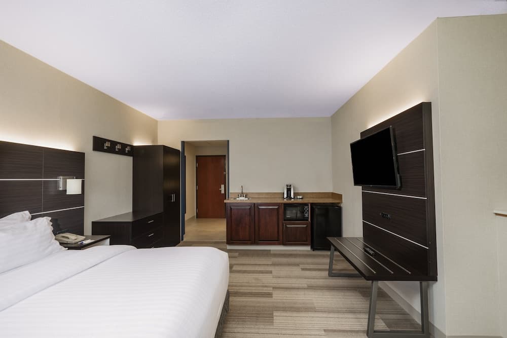 Holiday Inn Express Bloomsburg by IHG interior in Bloomsburg, PA — gallery photo 2