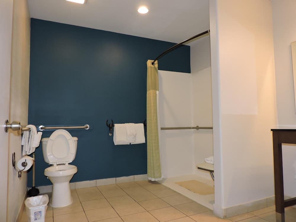 Riata Inn property views in Rankin, TX — gallery photo 3