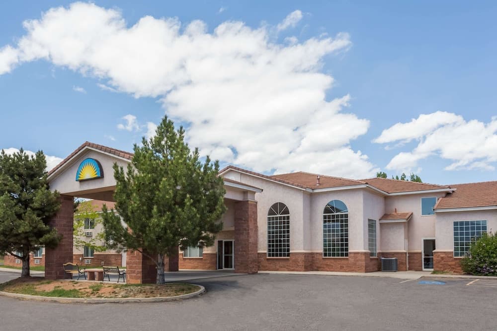 Days Inn by Wyndham Torrey Capital Reef featured exterior or lobby in Torrey, UT — similar hotel