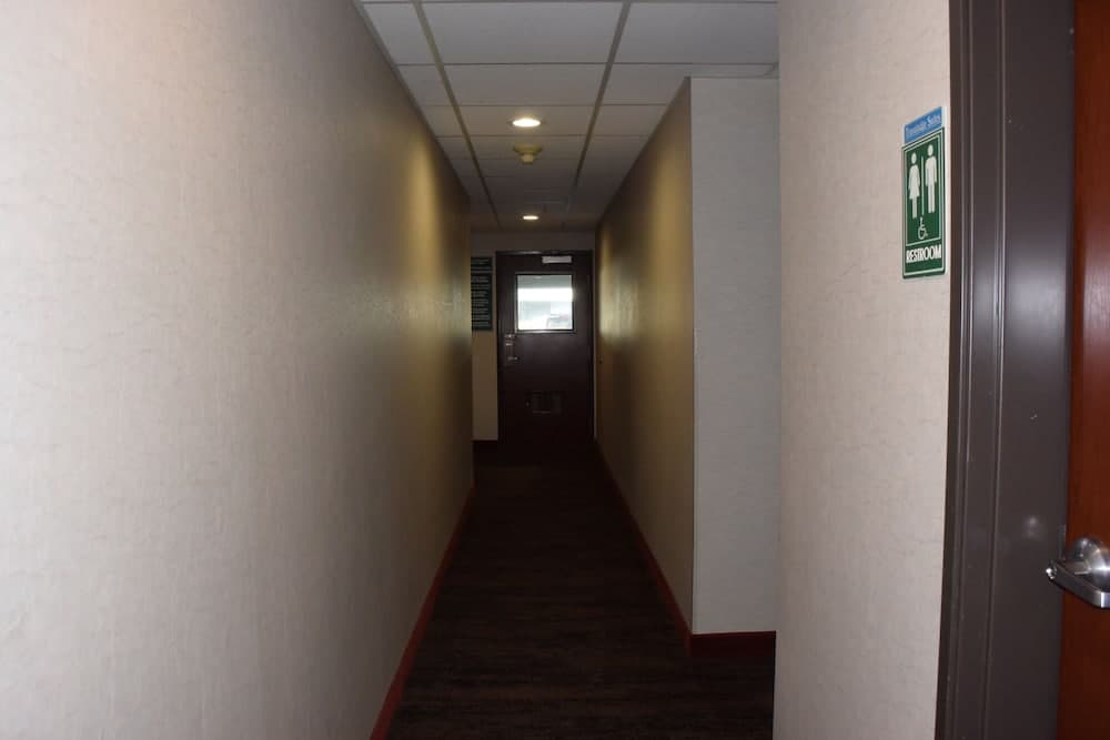 Travelodge Suites by Wyndham Newberg gallery photo in Newberg, OR — image 132