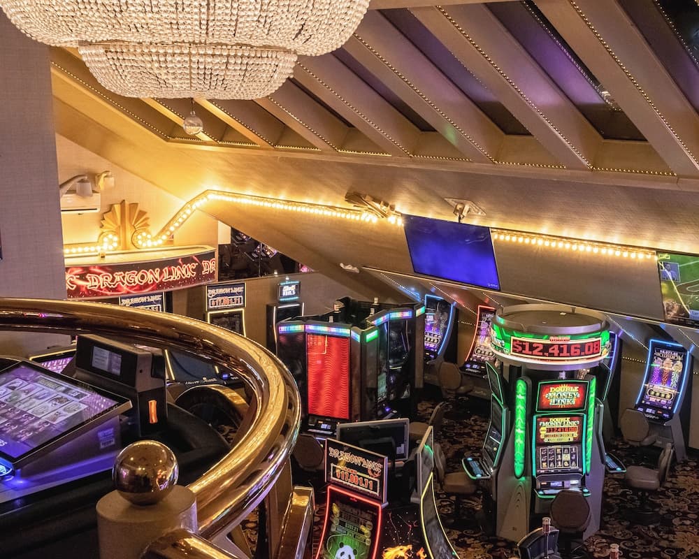 Par-A-Dice Hotel and Casino gallery photo in East Peoria, IL — image 16
