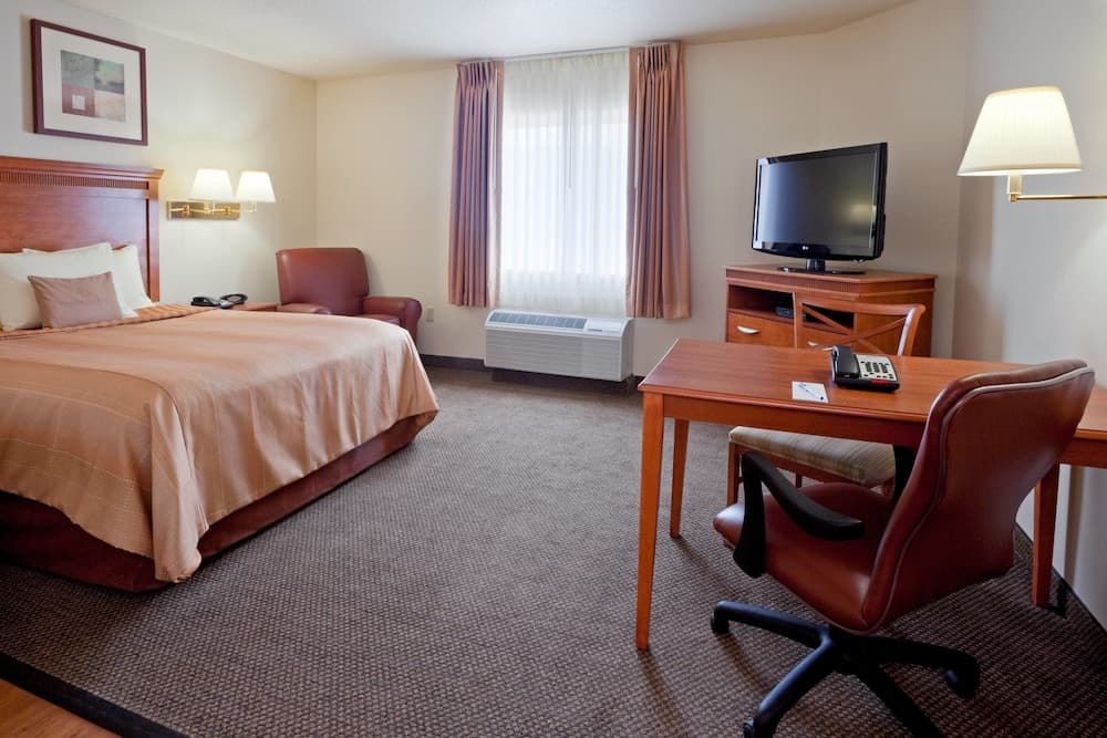 Candlewood Suites Williamsport by IHG property views in Williamsport, PA — gallery photo 3
