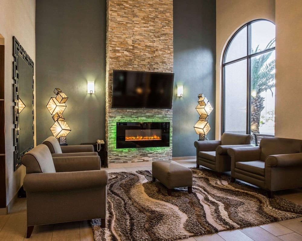 Comfort Suites Stafford Near Sugarland interior in Stafford, TX — gallery photo 2
