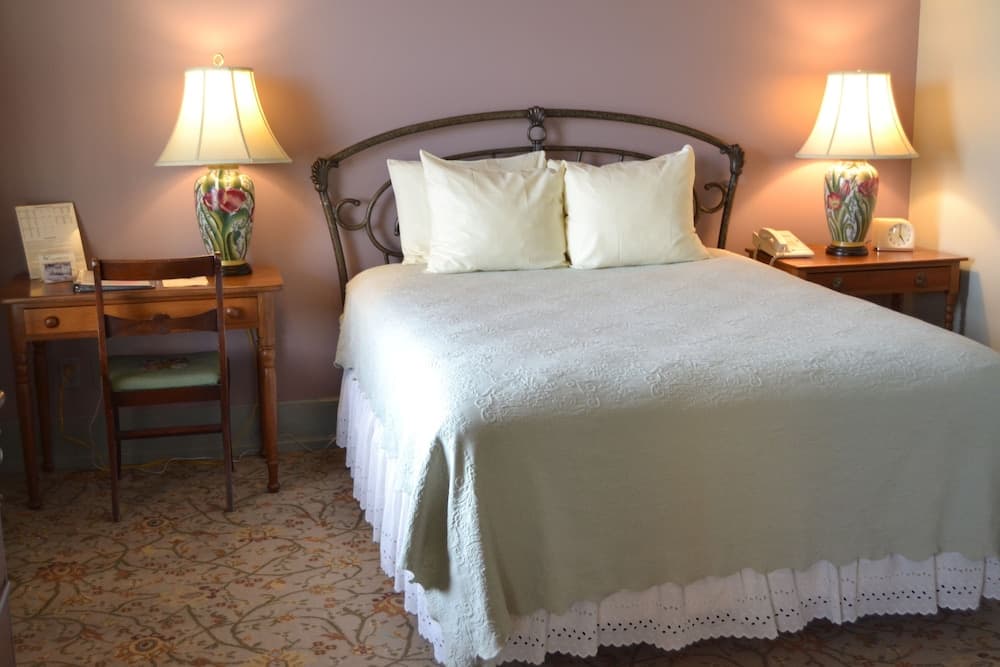 The Black Hawk Hotel gallery photo in Cedar Falls, IA — image 32