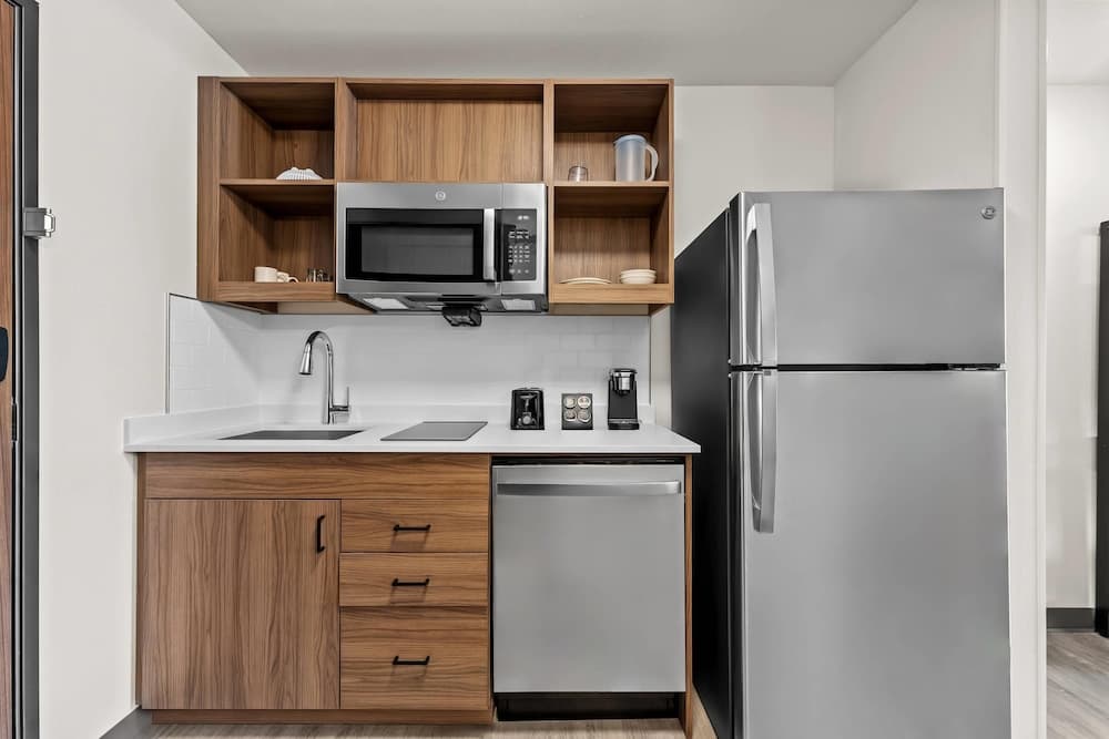 Everhome Suites Brownsville gallery photo in Brownsville, TX — image 29