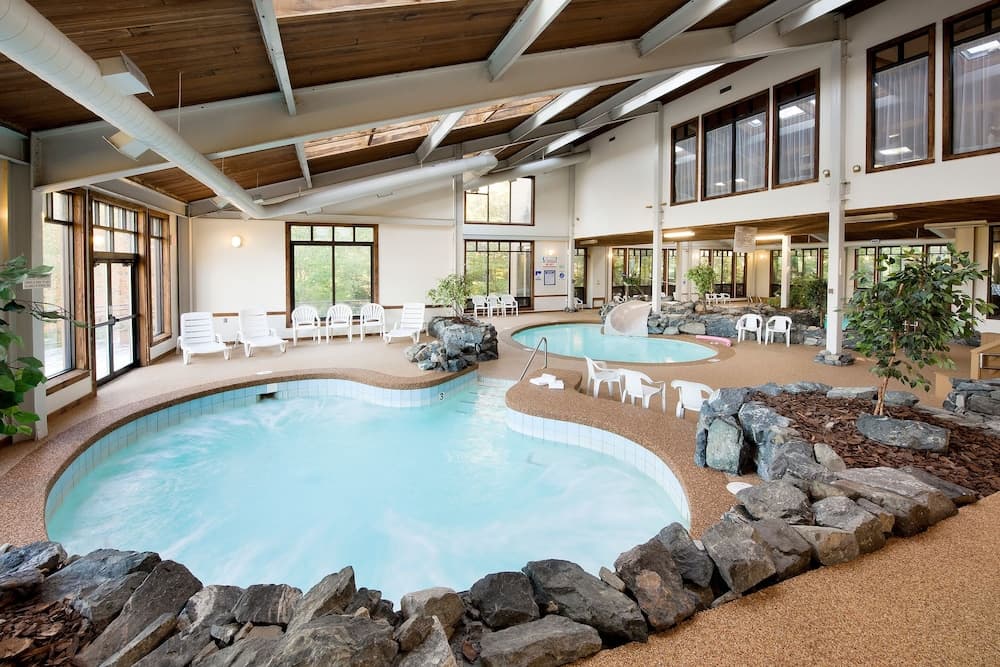 The Summit Resort gallery photo in Laconia, NH — image 7