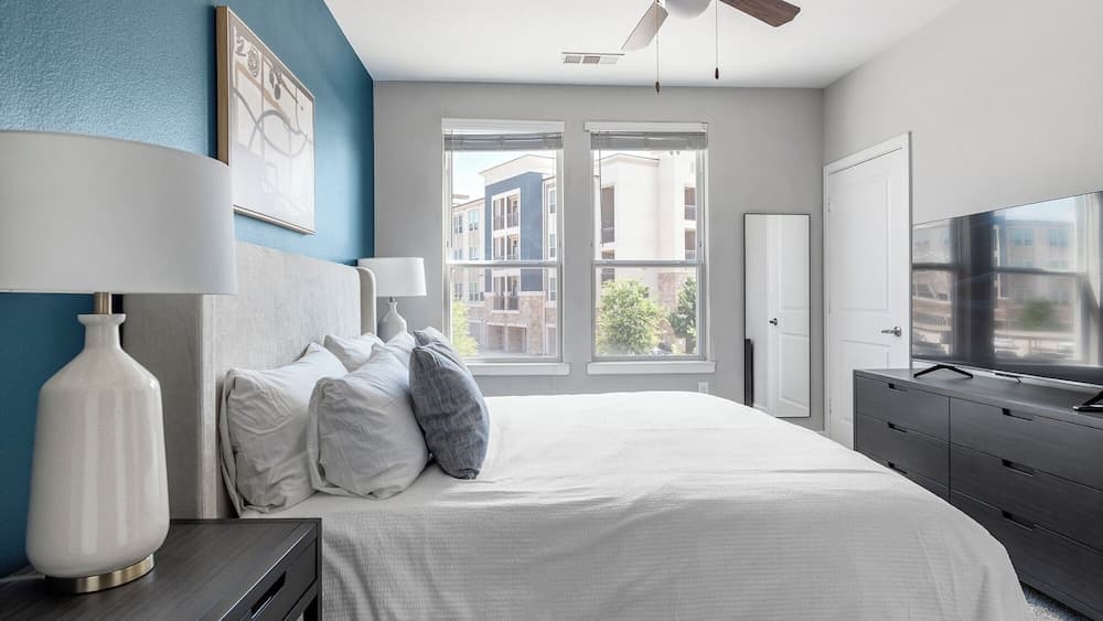 Landing Twin Creeks Apartments gallery photo in Allen, TX — image 12