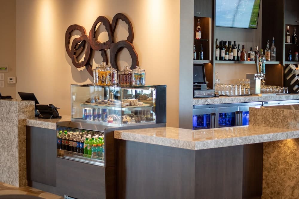 Hyatt Place Altoona/Des Moines interior in Altoona, IA — gallery photo 2