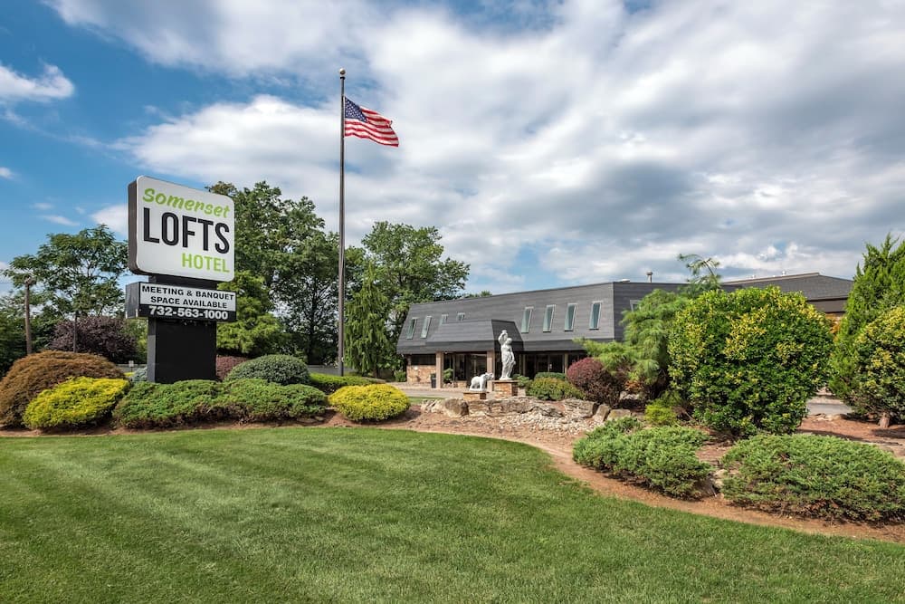 Somerset Lofts featured exterior or lobby in Somerset, NJ — similar hotel