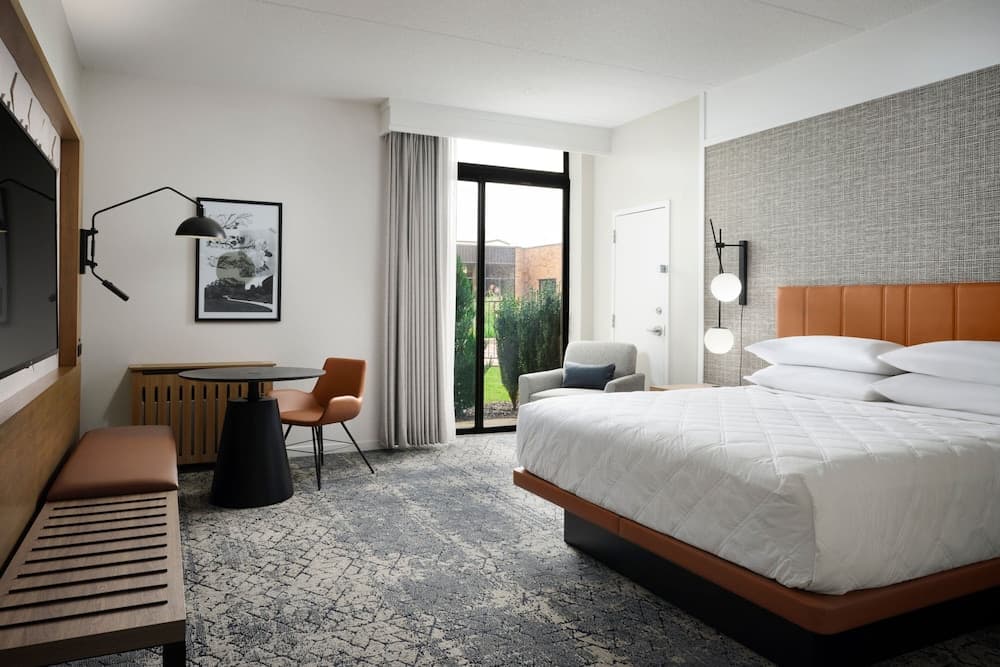 Sheraton Grand Rapids Airport Hotel — hotel in Grand Rapids, Michigan