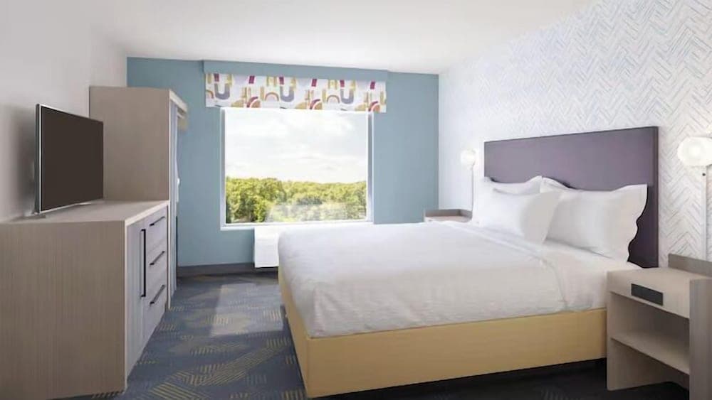 Home2 Suites By Hilton Springfield featured exterior or lobby in Springfield, IL — similar hotel