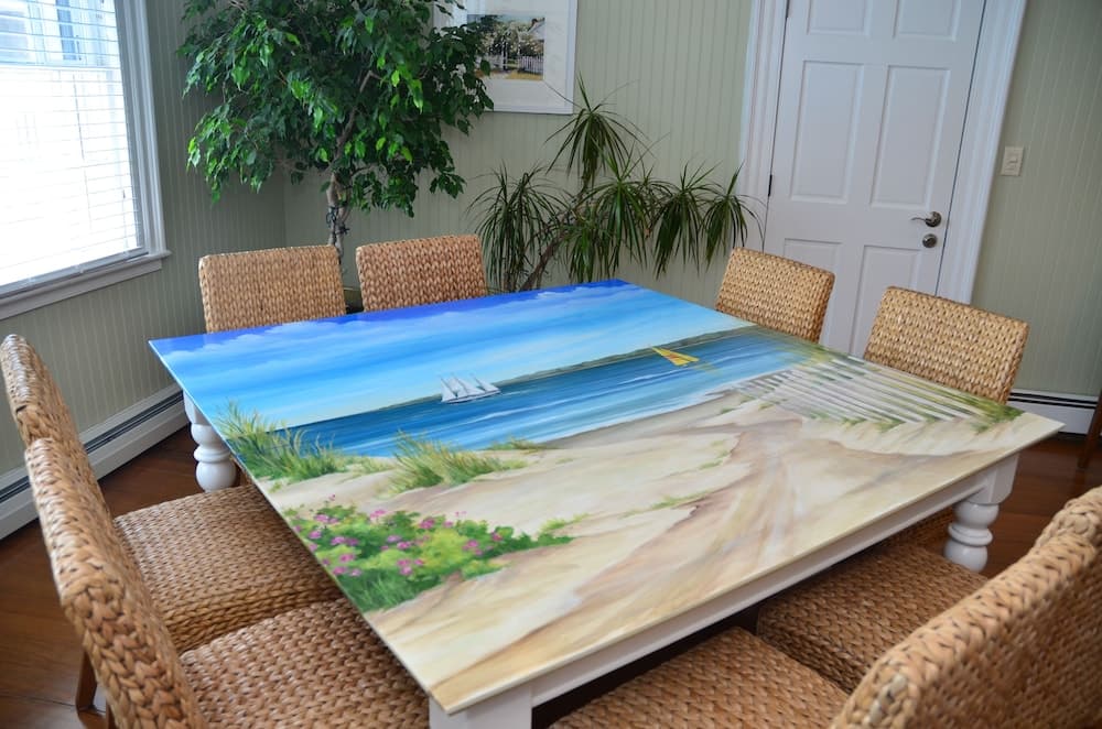 Beach Breeze Inn interior in Falmouth, MA — gallery photo 2