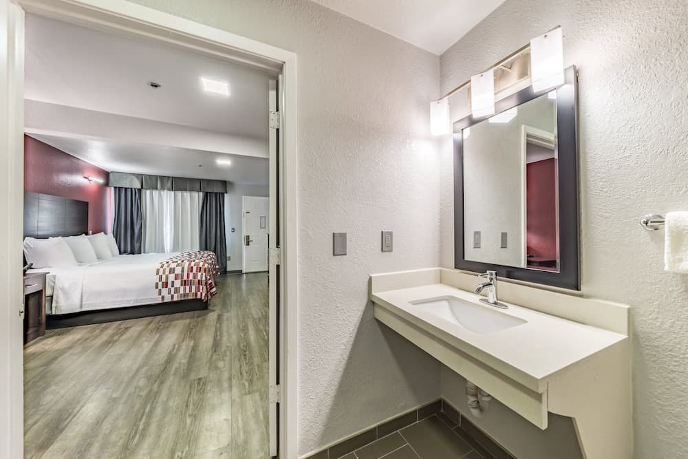 Red Roof Inn Dallas - Mesquite/ Fair Park NE gallery photo in Mesquite, TX — image 30