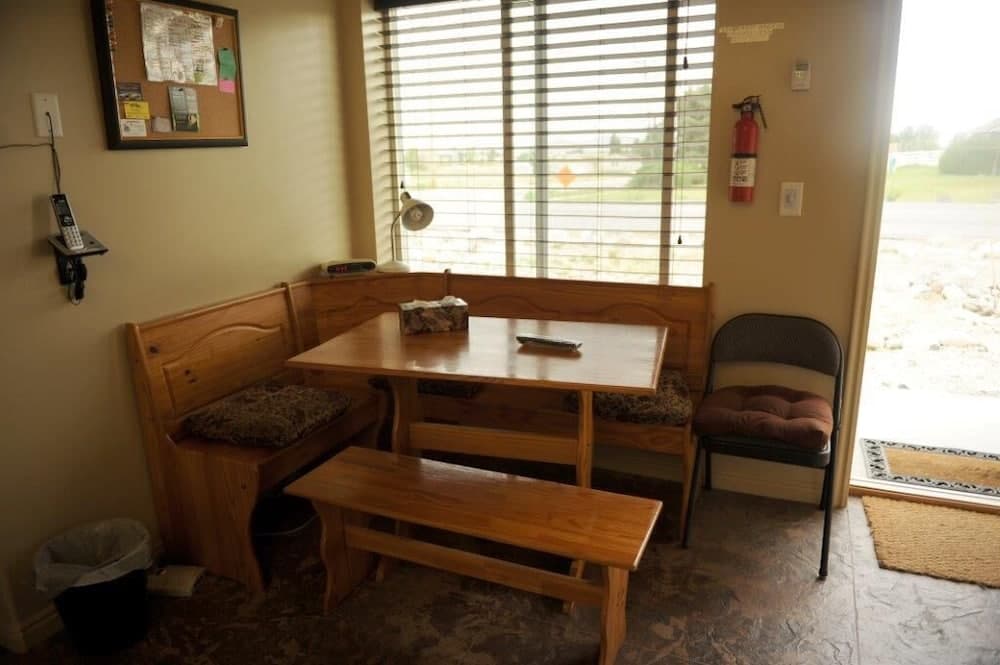Camelot Inn at Honeyville gallery photo in Honeyville, UT — image 13