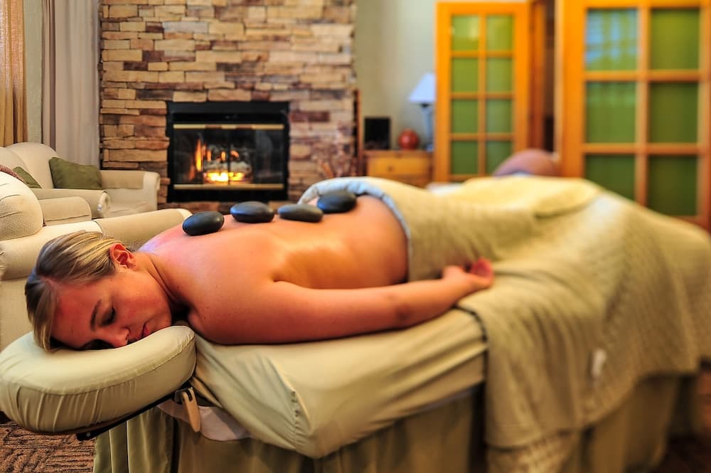 Hilton Vacation Club Cedar Breaks Brian Head interior in Brian Head, UT — gallery photo 2