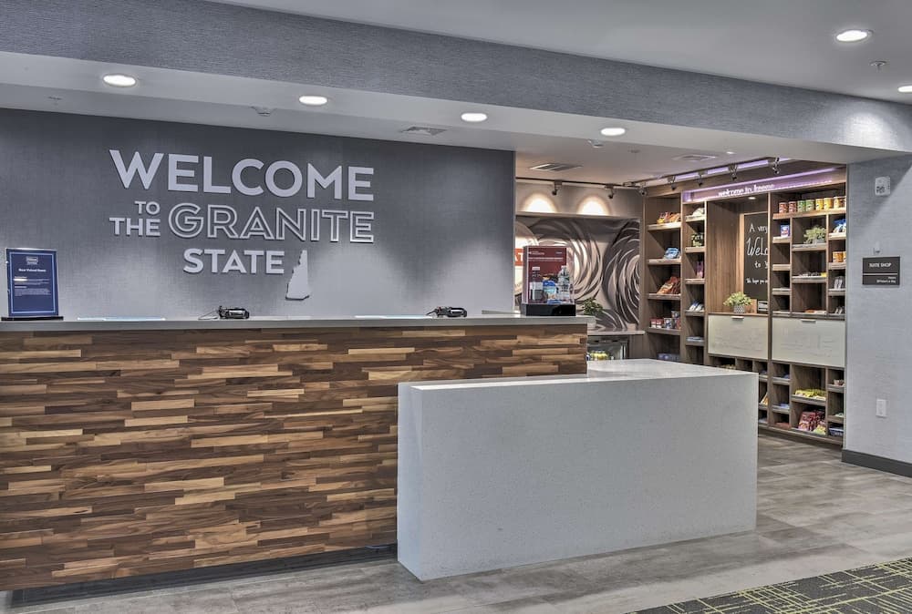 Hampton Inn & Suites Keene interior in Keene, NH — gallery photo 2