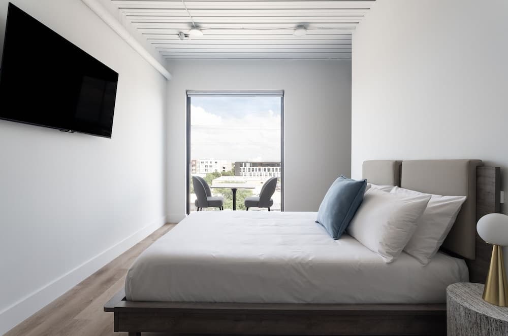 Studio Haus East 6th Austin by Kasa interior in Austin, TX — gallery photo 2