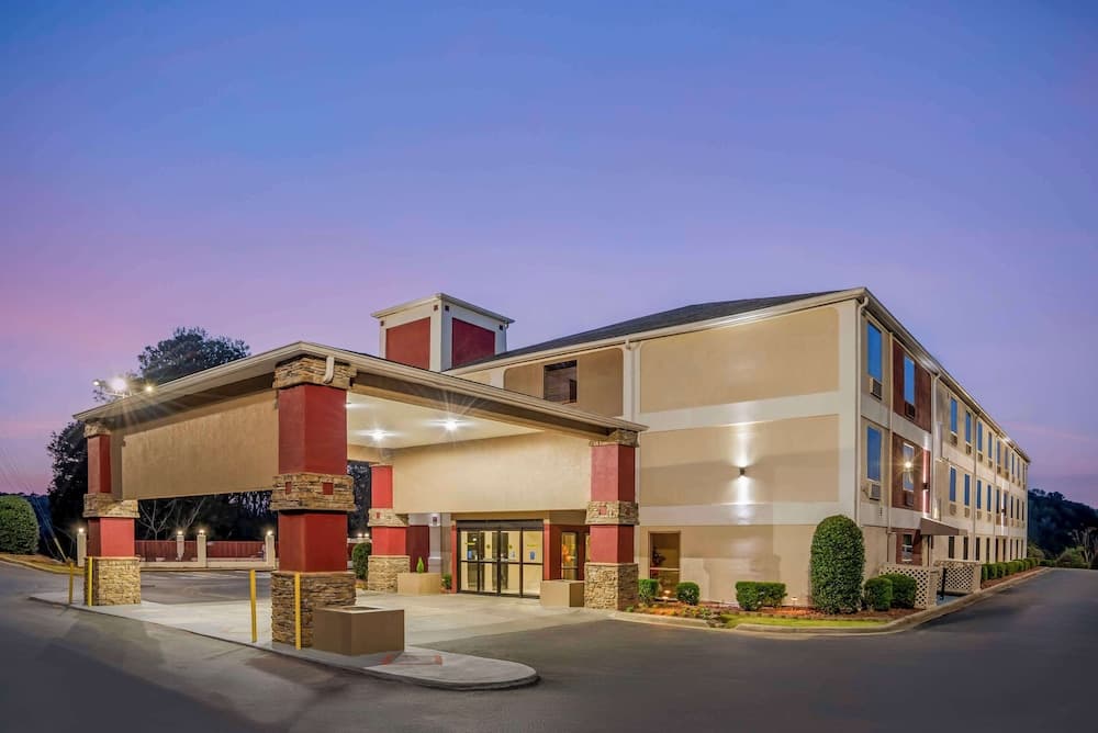 Best Western Gardendale featured exterior or lobby in Gardendale, AL — similar hotel
