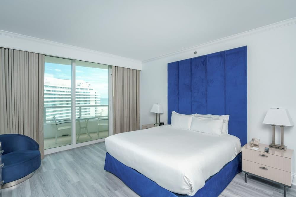 Residences at Fontainebleau Miami property views in Miami Beach, FL — gallery photo 3