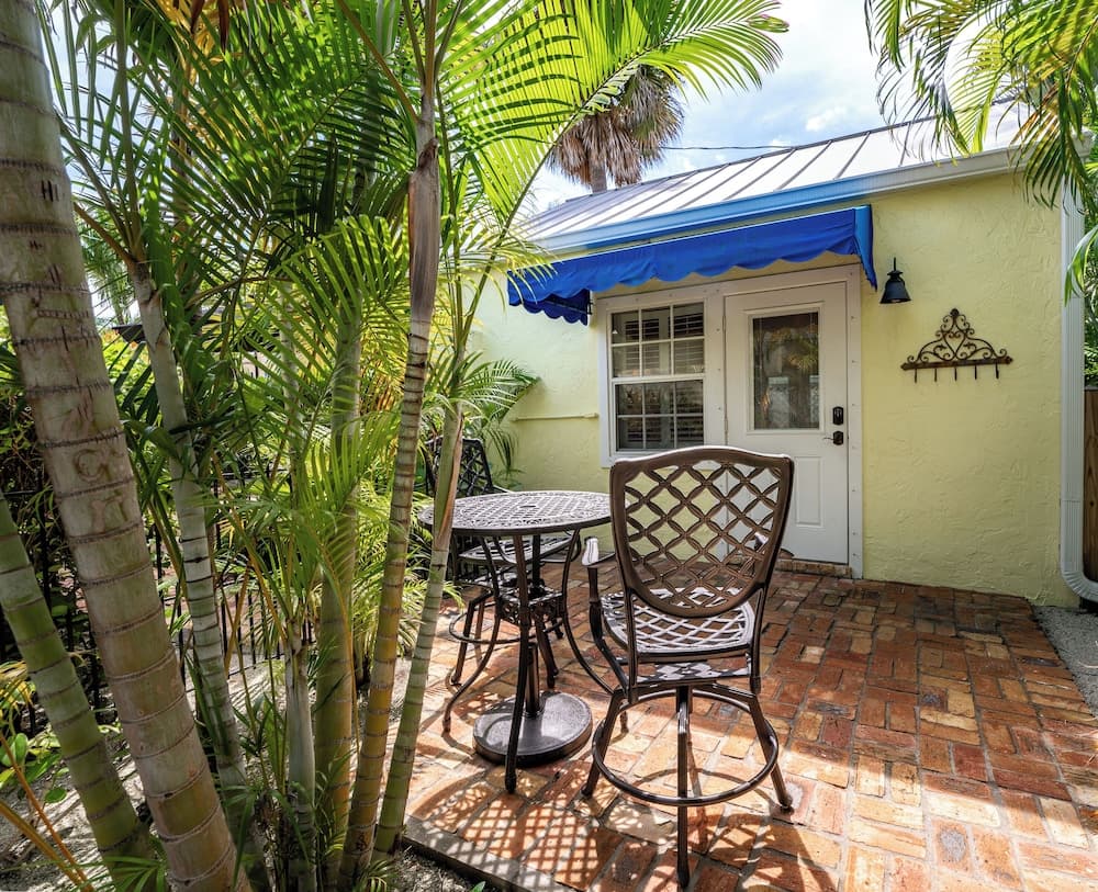 Guest House Suite — hotel in West Palm Beach, Florida