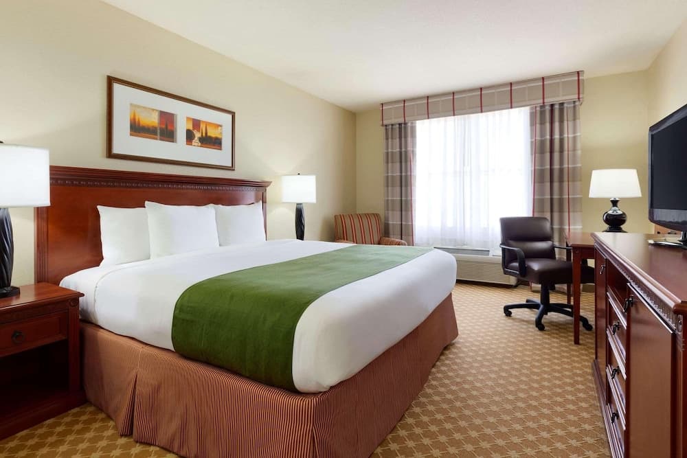 Garner Hotel Gillette South by IHG interior in Gillette, WY — gallery photo 2