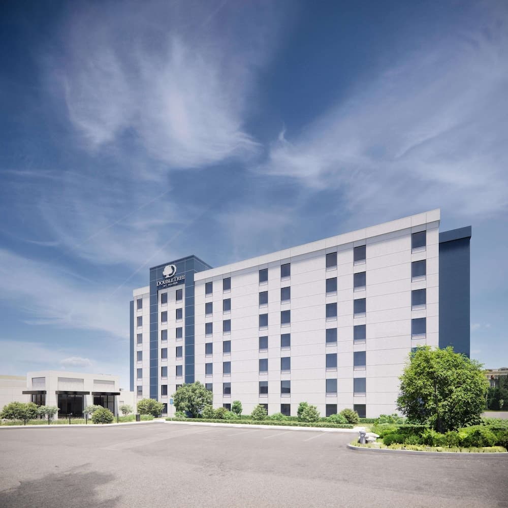 DoubleTree by Hilton Sioux City gallery photo in Sioux City, IA — image 5