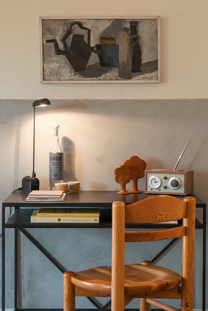 Ranch Motel interior in San Antonio, TX — gallery photo 2